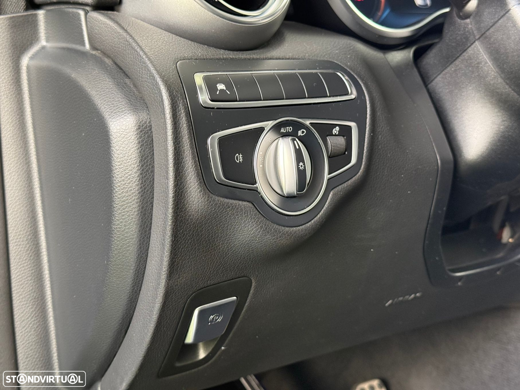 Mercedes-Benz C 220 d AMG Line - 42