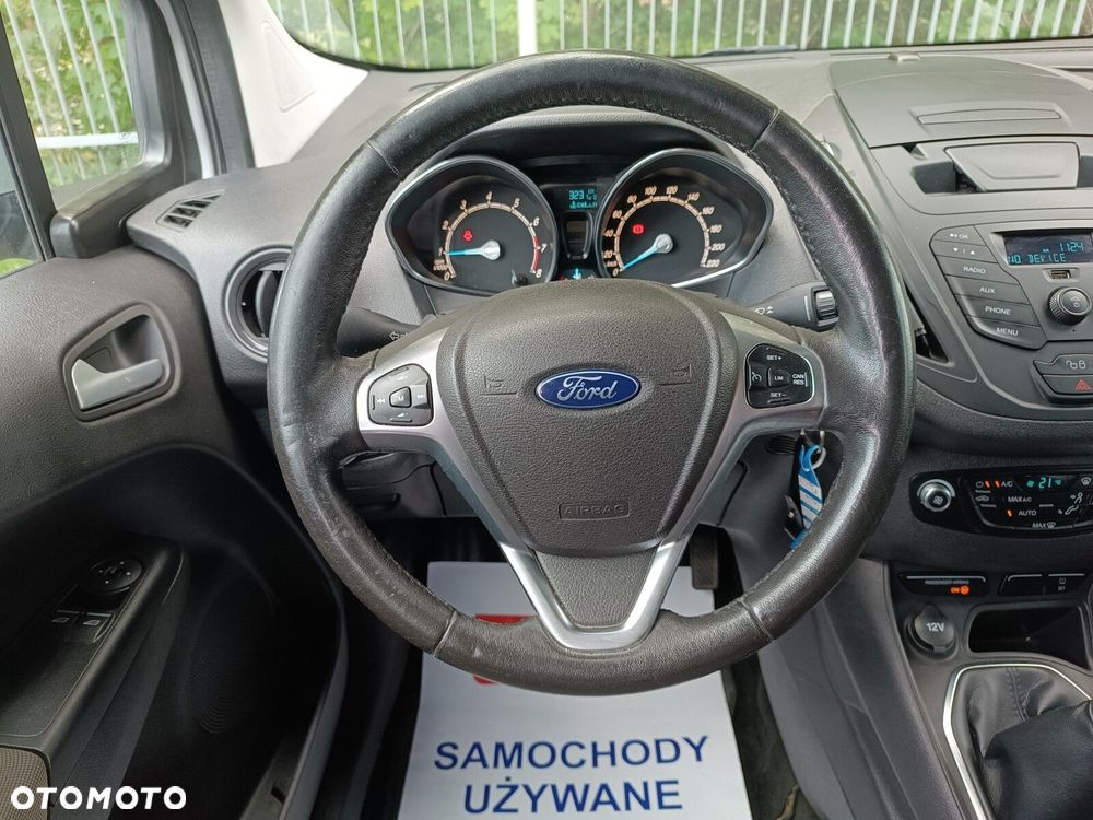Ford Tourneo Courier 1.0 EcoBoost Trend - 12