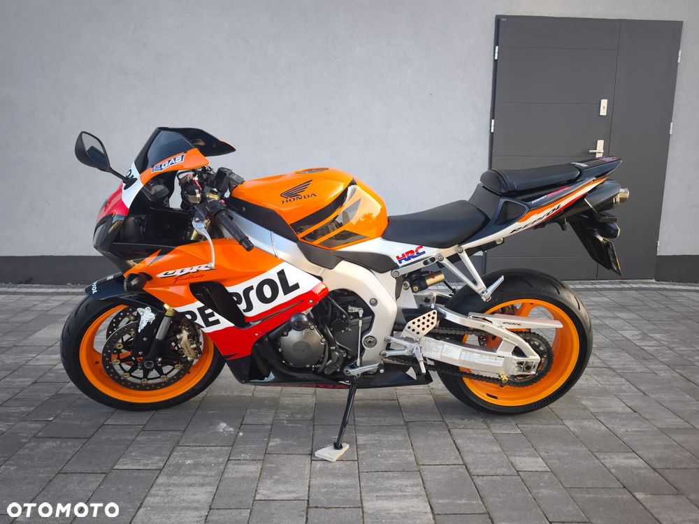 Honda CBR - 2