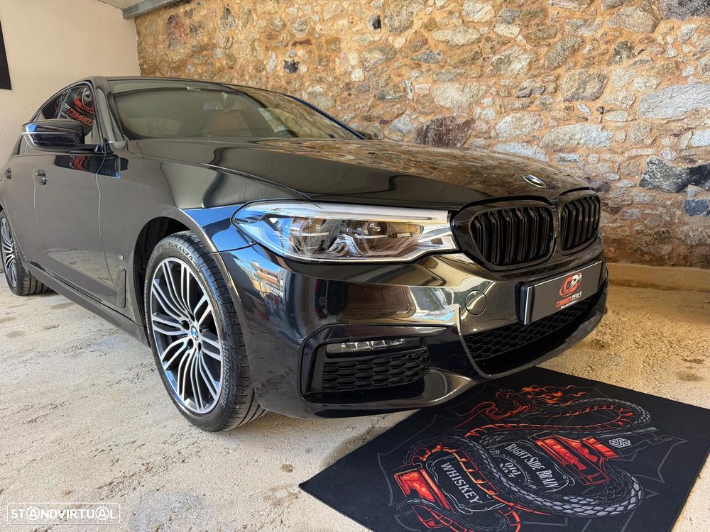 BMW 530 e iPerformance Pack M - 1