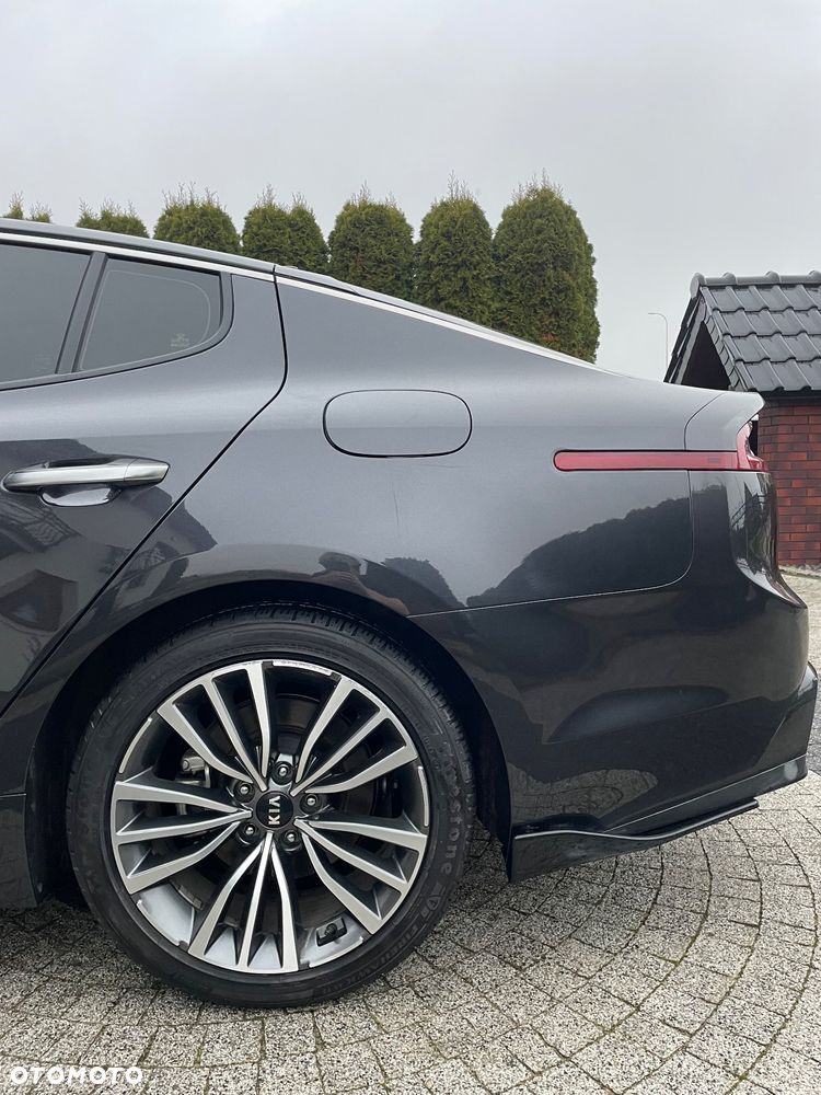Kia Stinger 2.0 T-GDI GT Line - 14
