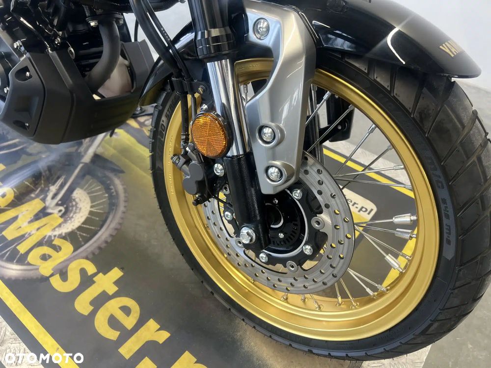 Yamaha XSR - 21