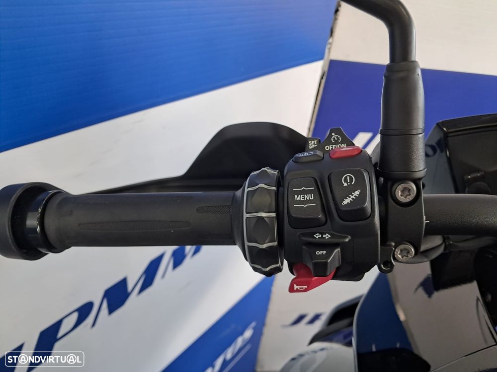 BMW S 1000 XR TRIPLE BLACK - 6