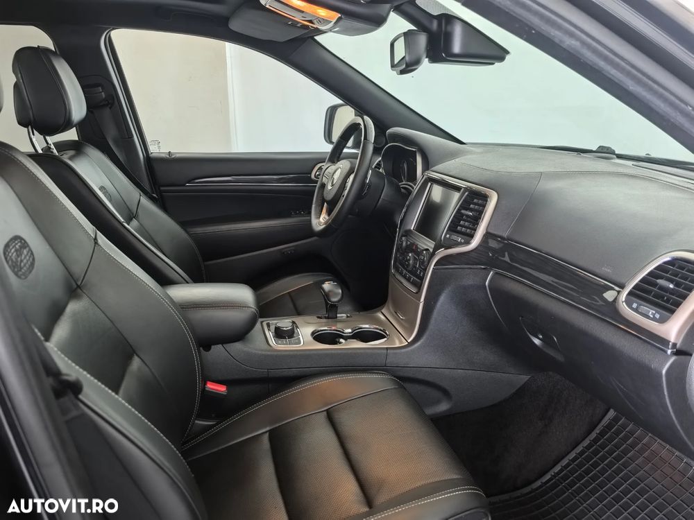 Jeep Grand Cherokee 3.0 TD AT Overland - 29