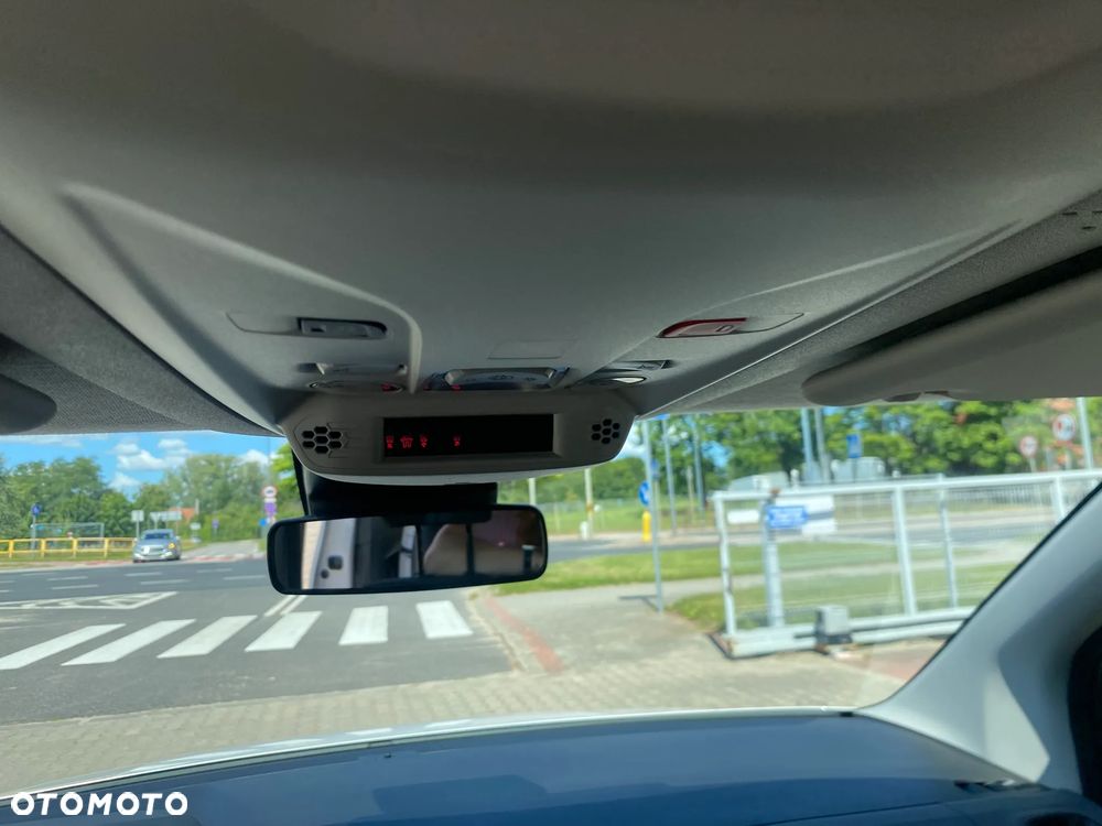 Peugeot Rifter Long 1.5 BlueHDI Allure S&S - 18