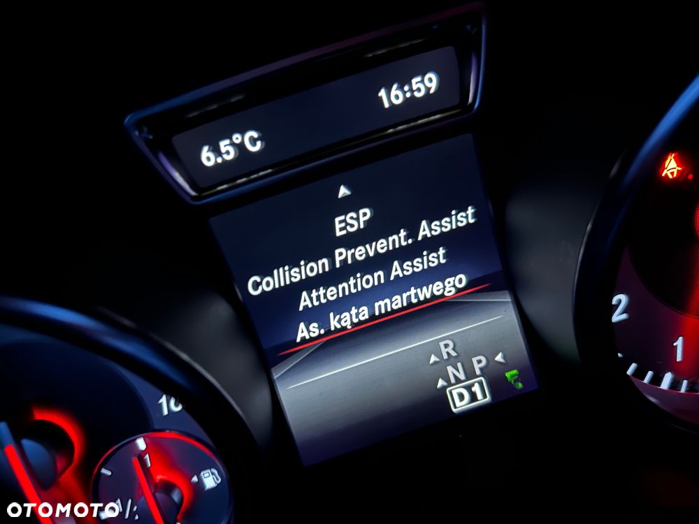 Mercedes-Benz CLA 250 4-Matic - 27