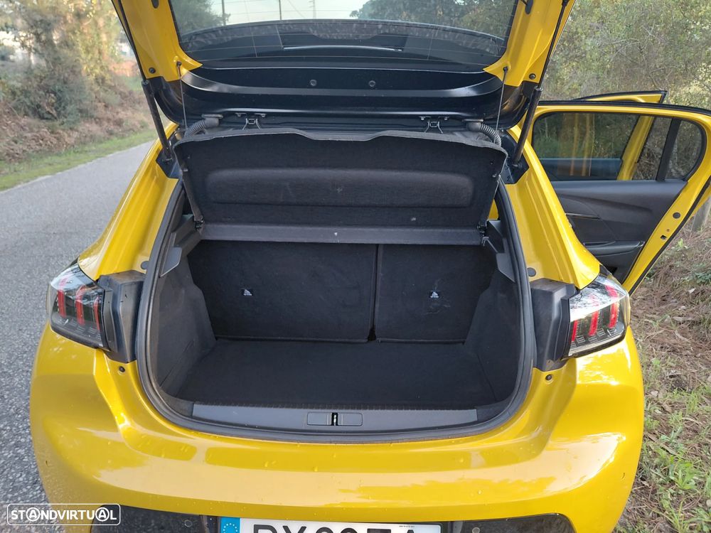 Peugeot e-208 GT Pack - 14