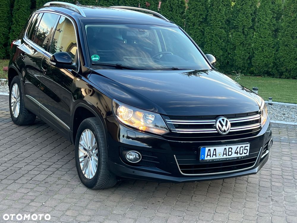 Volkswagen Tiguan - 1