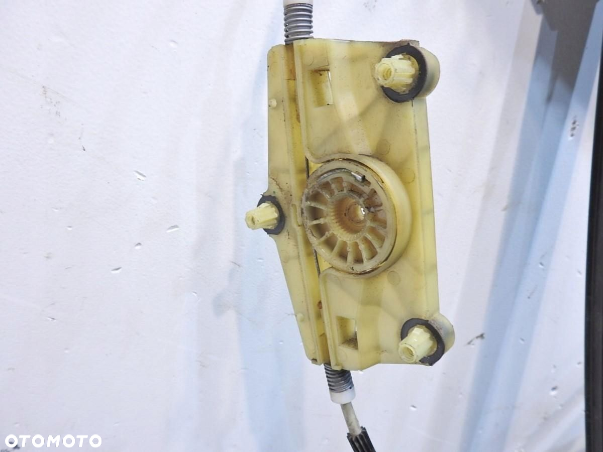 RAMKA DRZWI MECHANIZM SZYBY PRAWY TYŁ AUDI A6 C6 AVANT 4F0839462B - 5