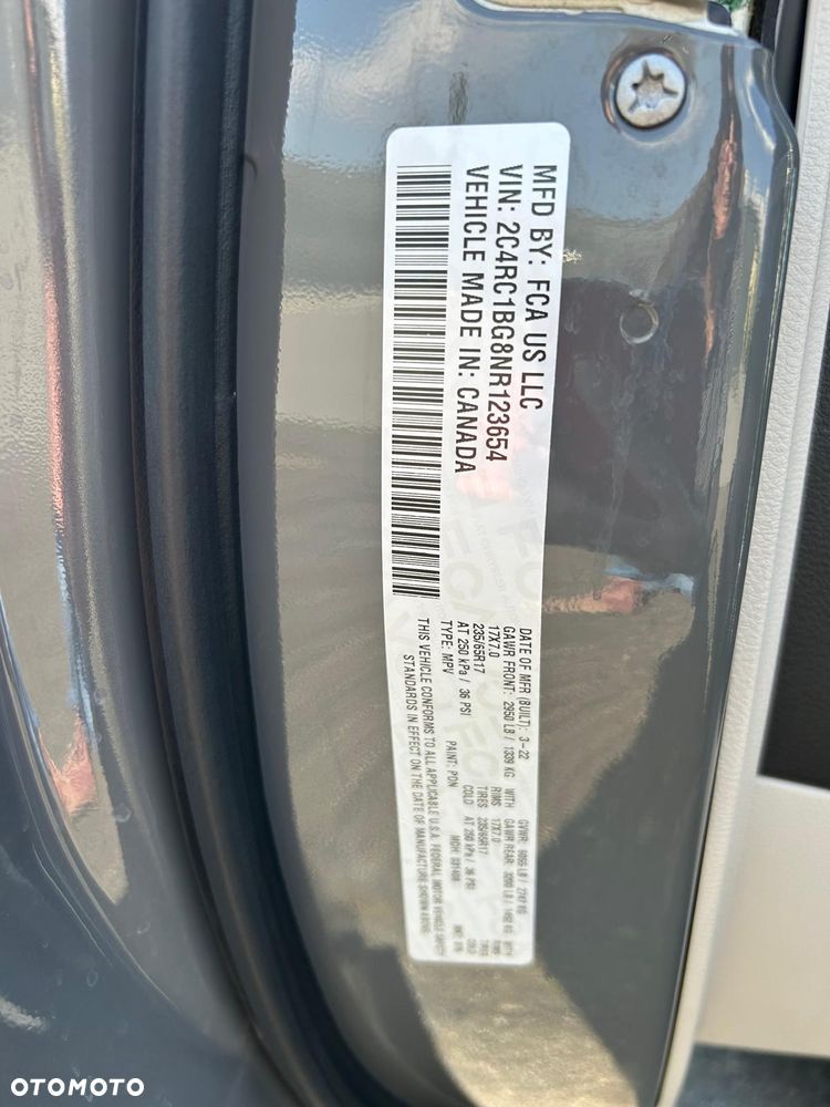Chrysler Pacifica - 25