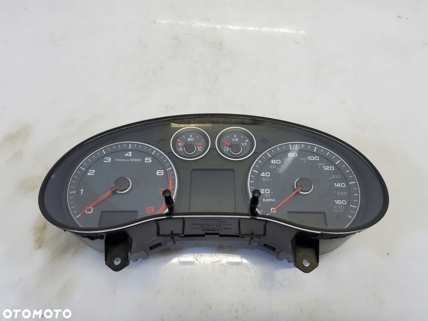 LICZNIK ZEGARY AUDI A3 8P LIFT 2.0 TFSI 8P0920983B - 1