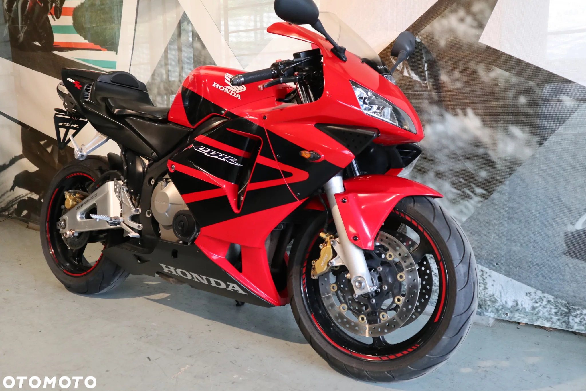Honda CBR - 11