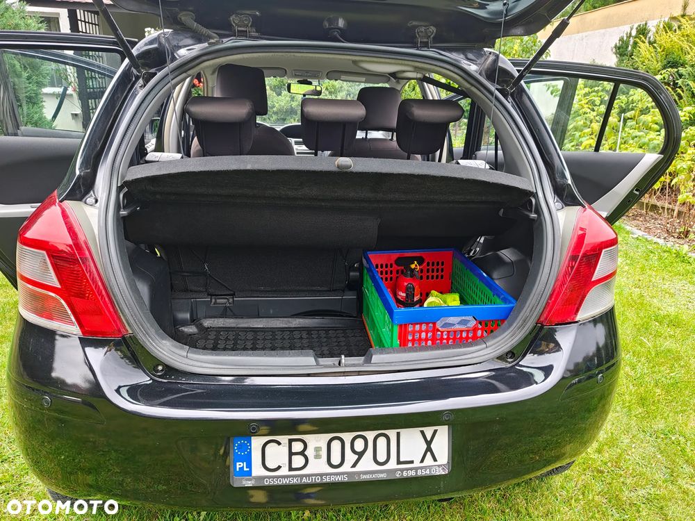 Toyota Yaris 1.33 Luna - 3