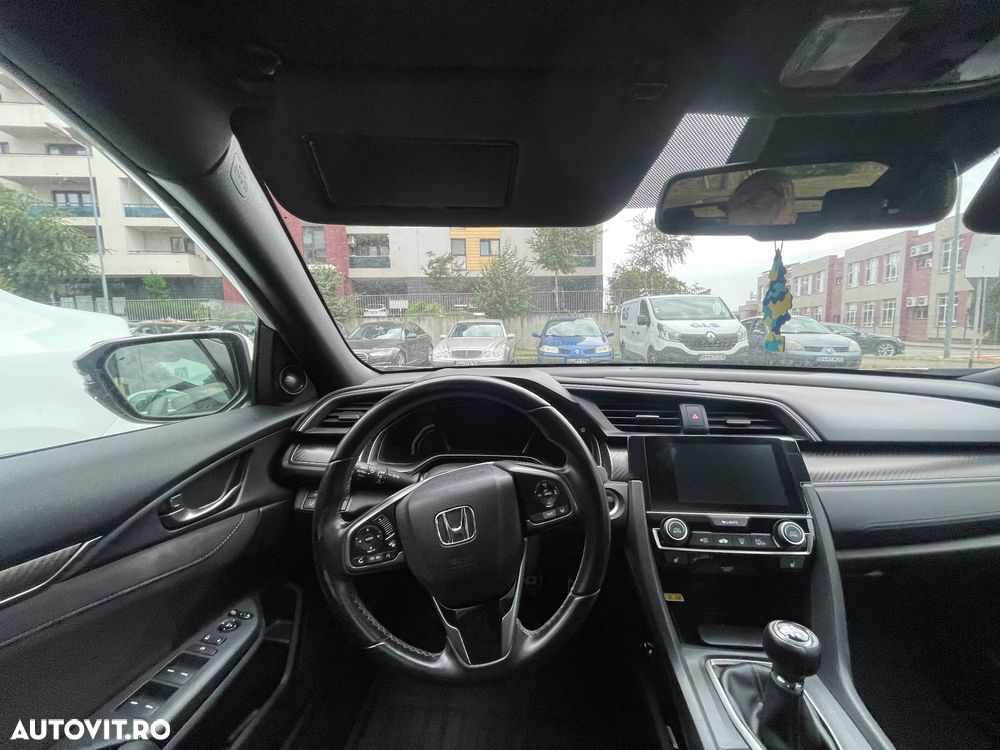 Honda Civic 1.5 VTEC Turbo Sport Plus - 8
