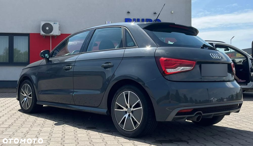Audi A1 1.0 TFSI S tronic - 10