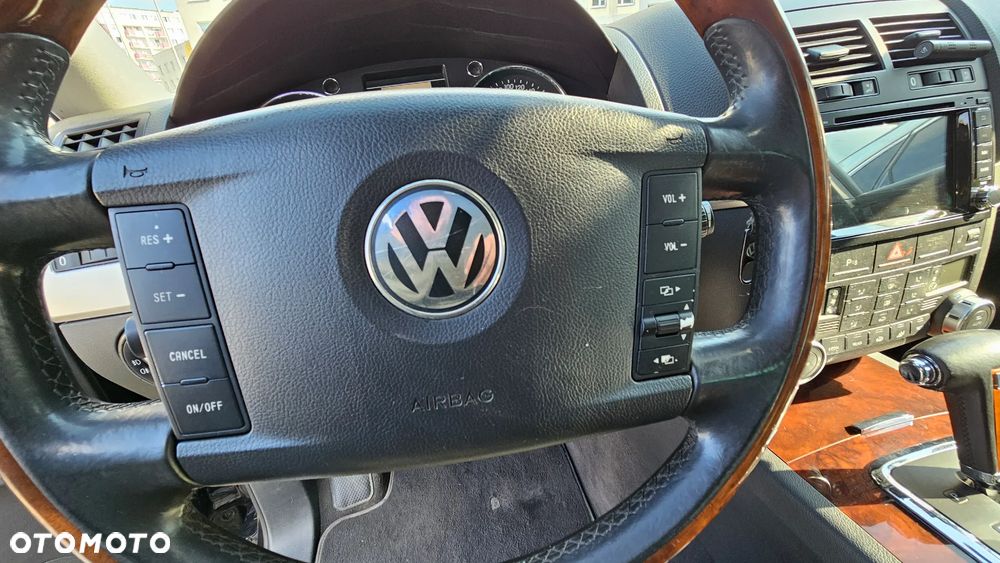 Volkswagen Touareg 4.2 V8 Automatik - 30