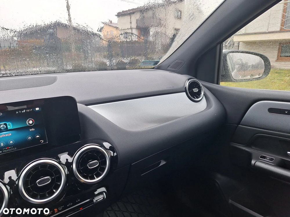 Mercedes-Benz Klasa B 180 d Style 7G-DCT - 5