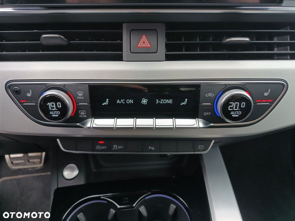 Audi A4 Limousine - 28