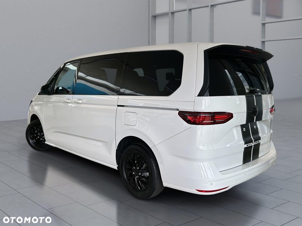 Volkswagen Multivan - 7