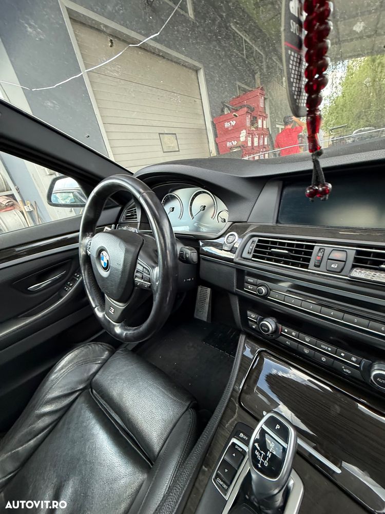 Interior Piele Neagră BMW Seria 5 F10 / F11 - Scaune Sport LHD (520d 530d 535d) MP Mpachet pachet M dezmembrări 535d 313 model M - 8