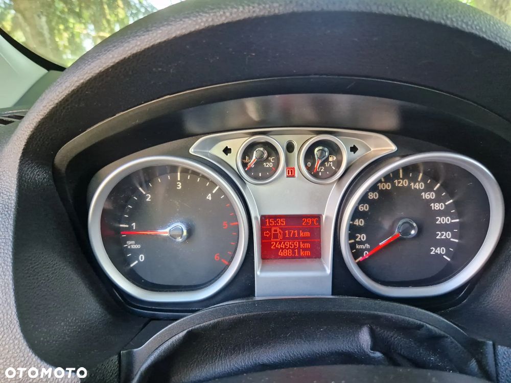 Ford Kuga 2.0 TDCi 4x4 Titanium - 16