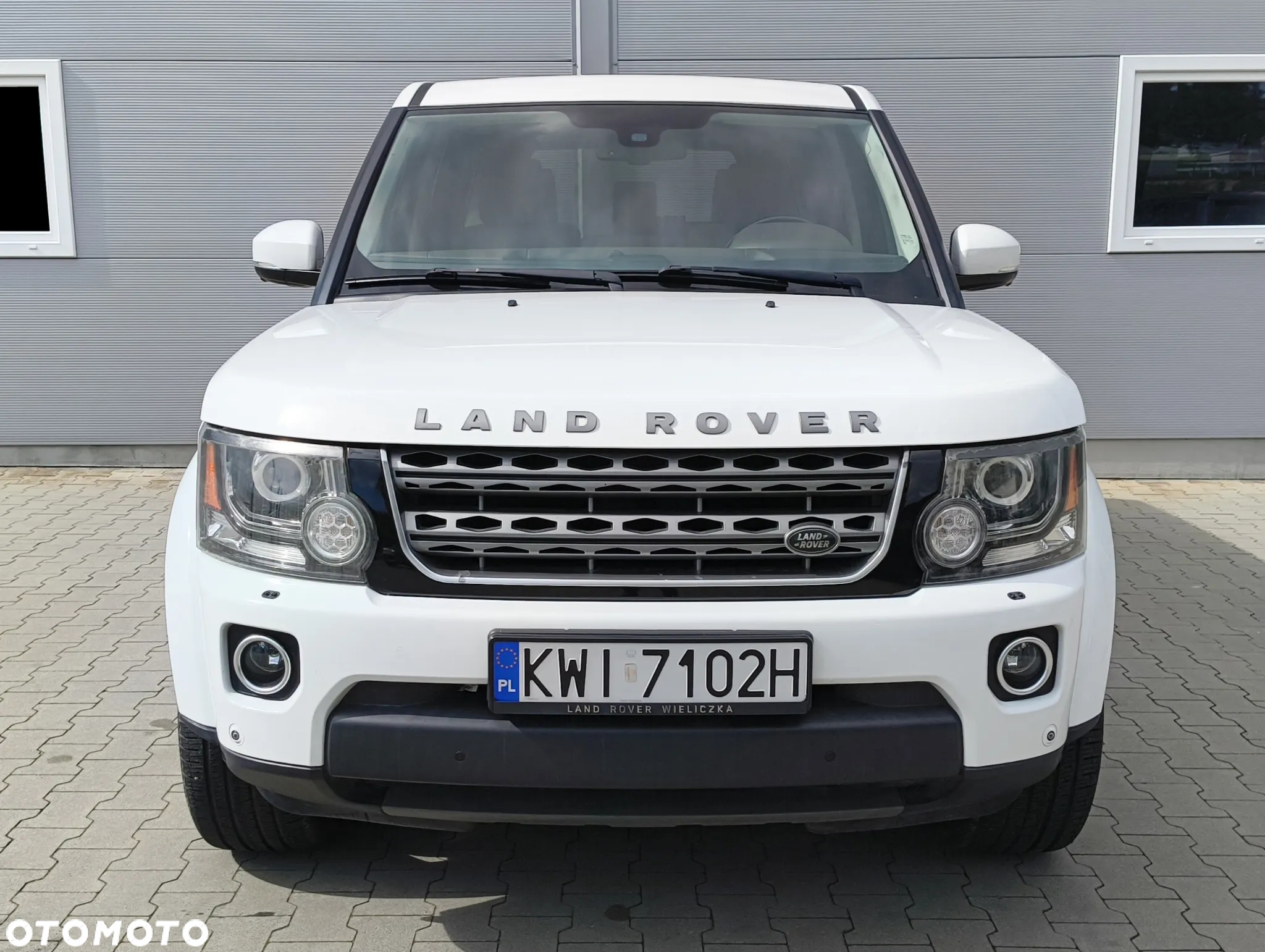 Land Rover Discovery IV 3.0 V6 SC HSE - 2