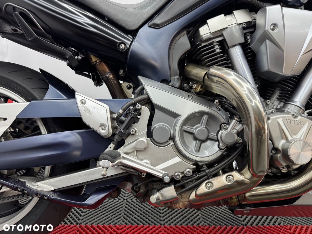Yamaha MT - 36