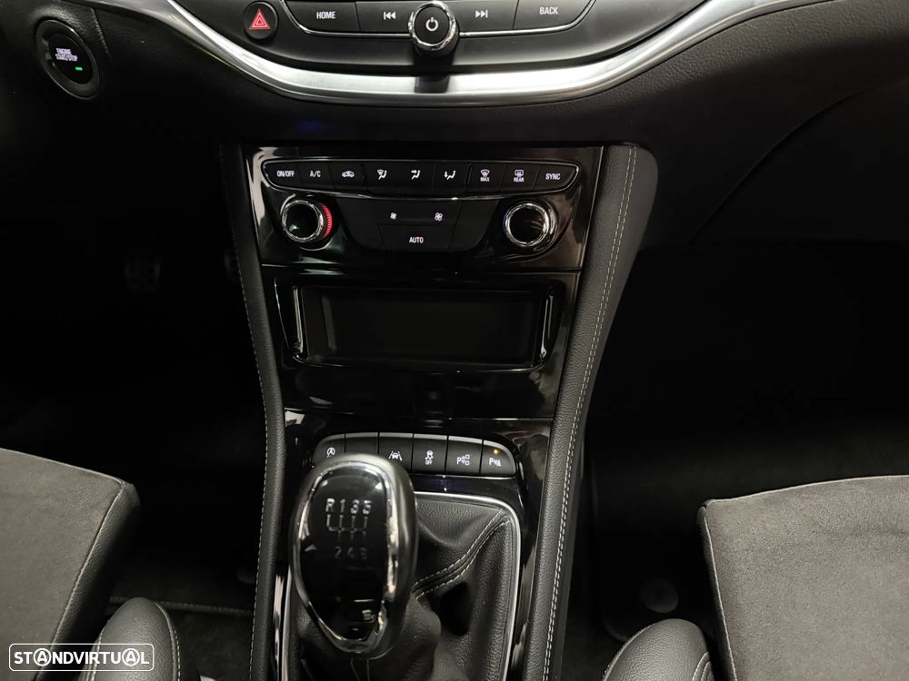 Opel Astra 1.5 D Elegance - 19