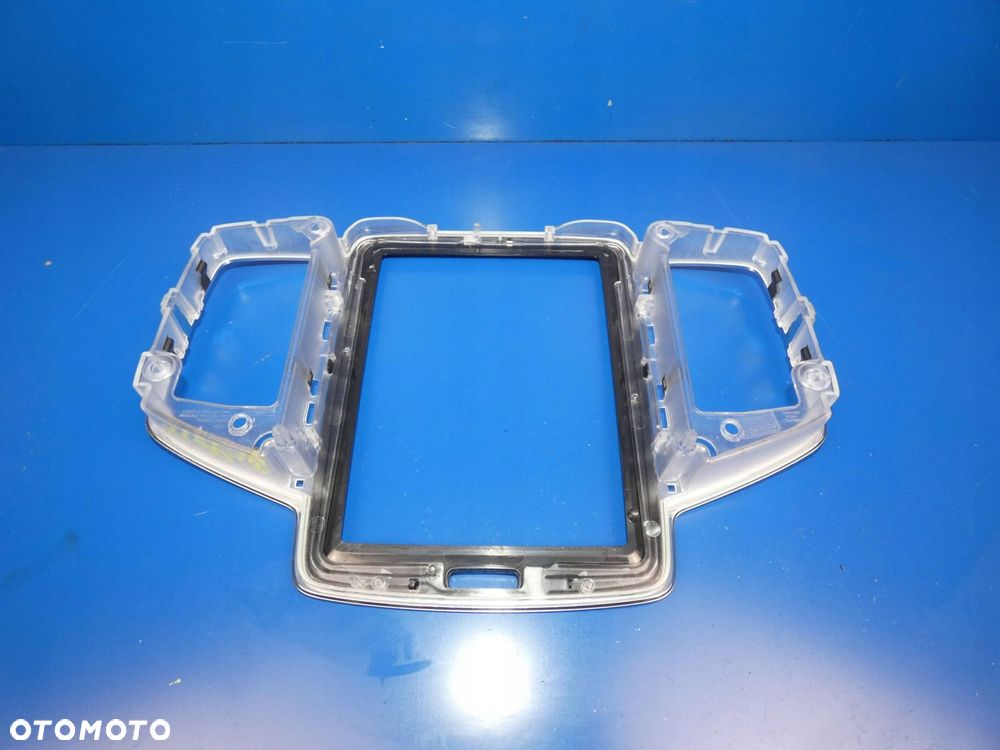 VOLVO XC90 II RAMKA DESKI KONSOLI EKRANU WYŚWIETLACZA - 2