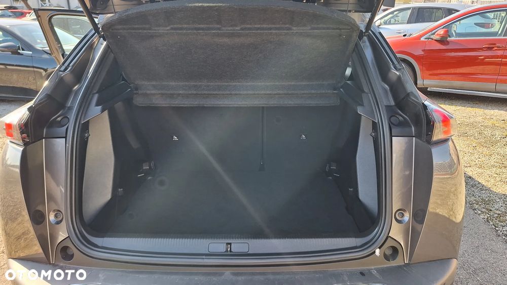 Peugeot 2008 1.2 PureTech Allure S&S EAT8 - 15