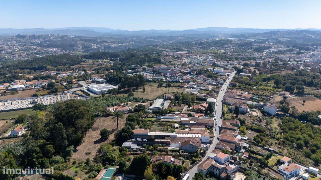 Terreno Urbano – 653 m² – Avintes, Vila Nova de Gaia - Grande imagem: 4/27