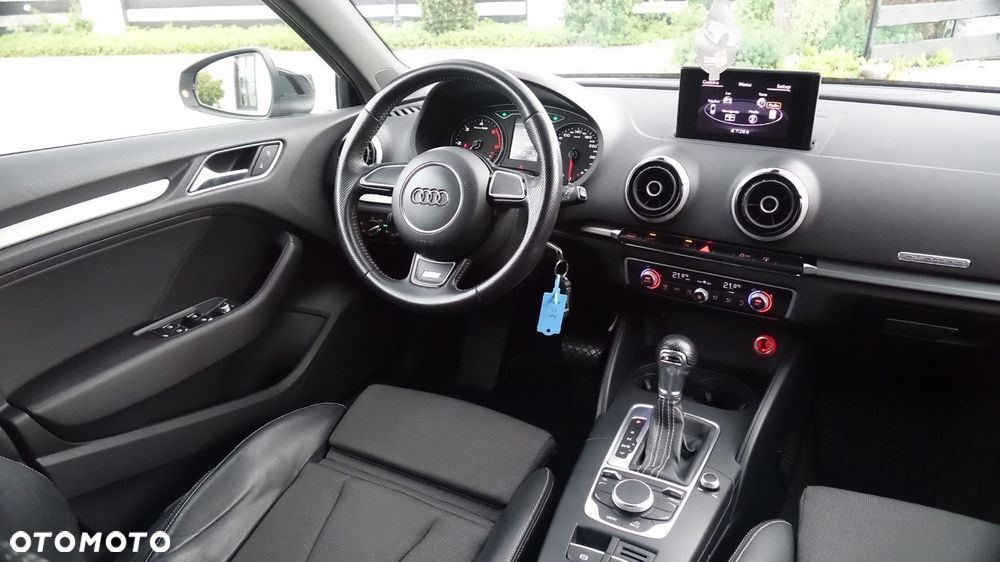 Audi A3 Sportback - 32
