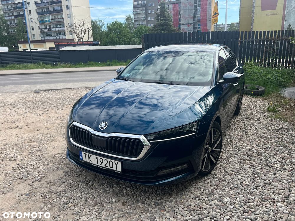 Skoda Octavia 2.0 TDI Ambition DSG - 1