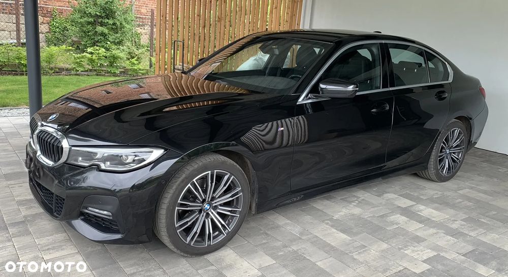 BMW Seria 3 320d xDrive M Sport - 2