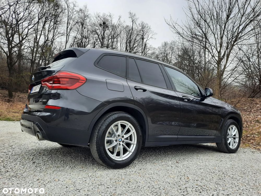 BMW X3 xDrive20i - 12