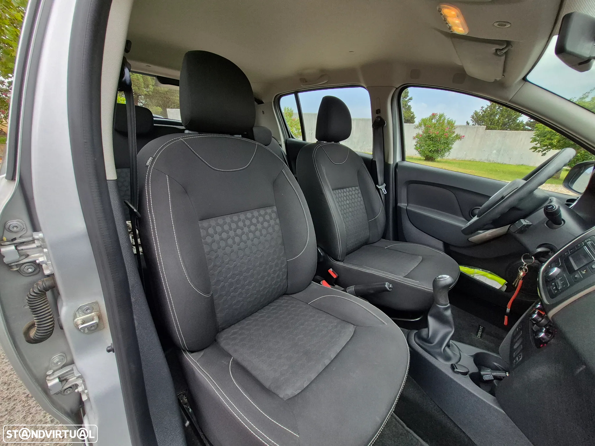 Dacia Sandero 0.9 TCe Confort - 14