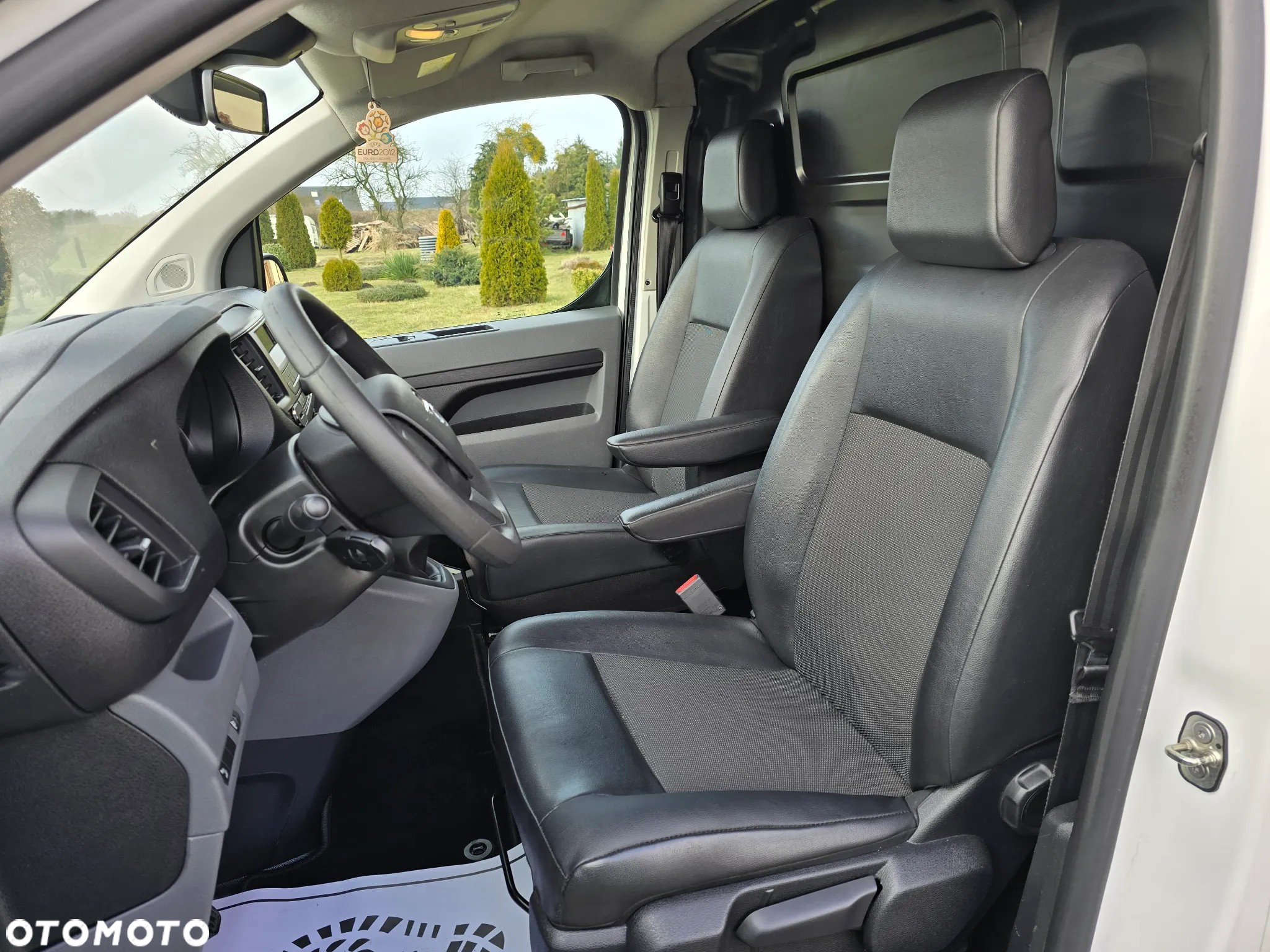 Opel Vivaro - 13