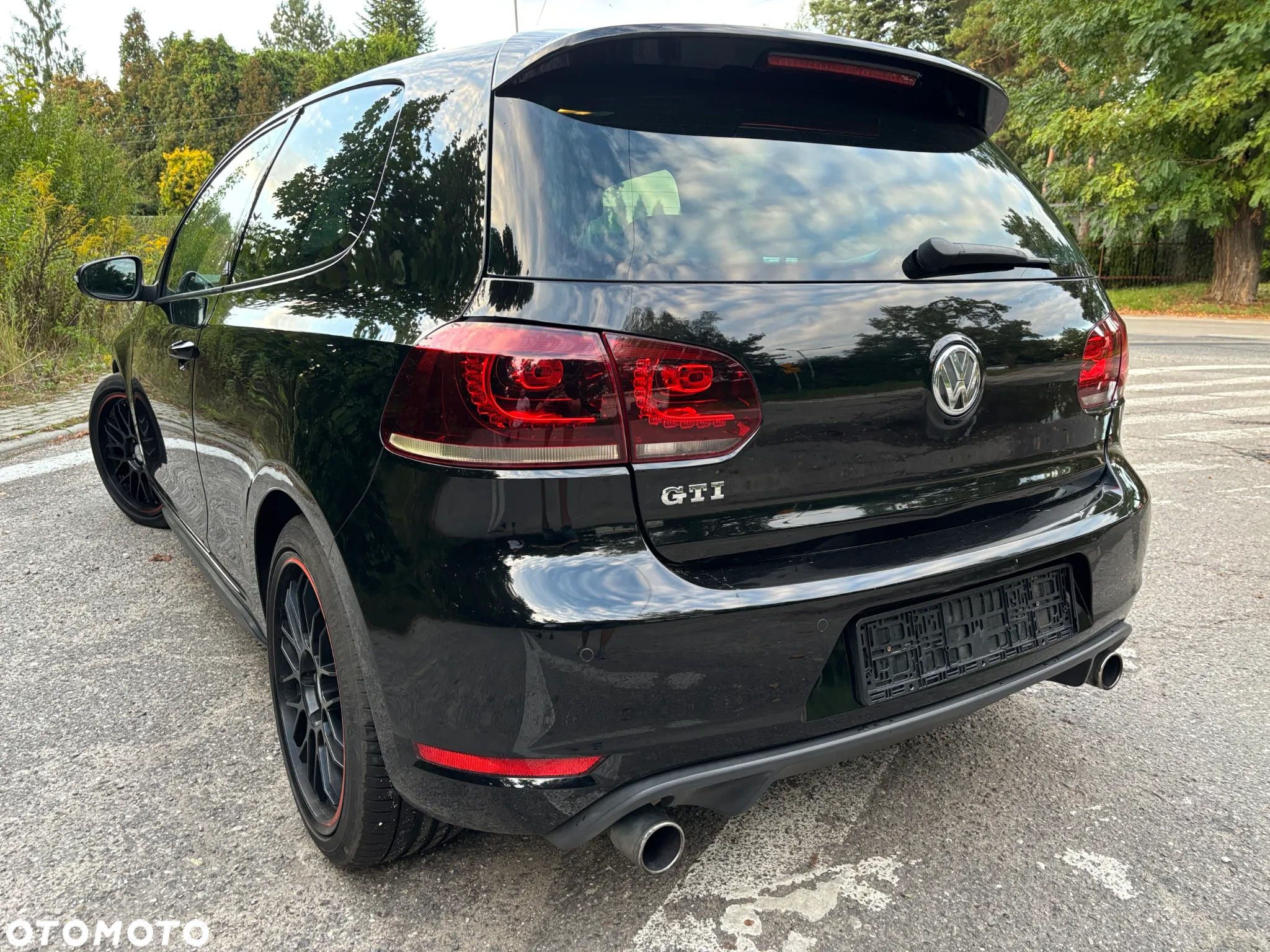 Volkswagen Golf 2.0 GTI adidas - 3