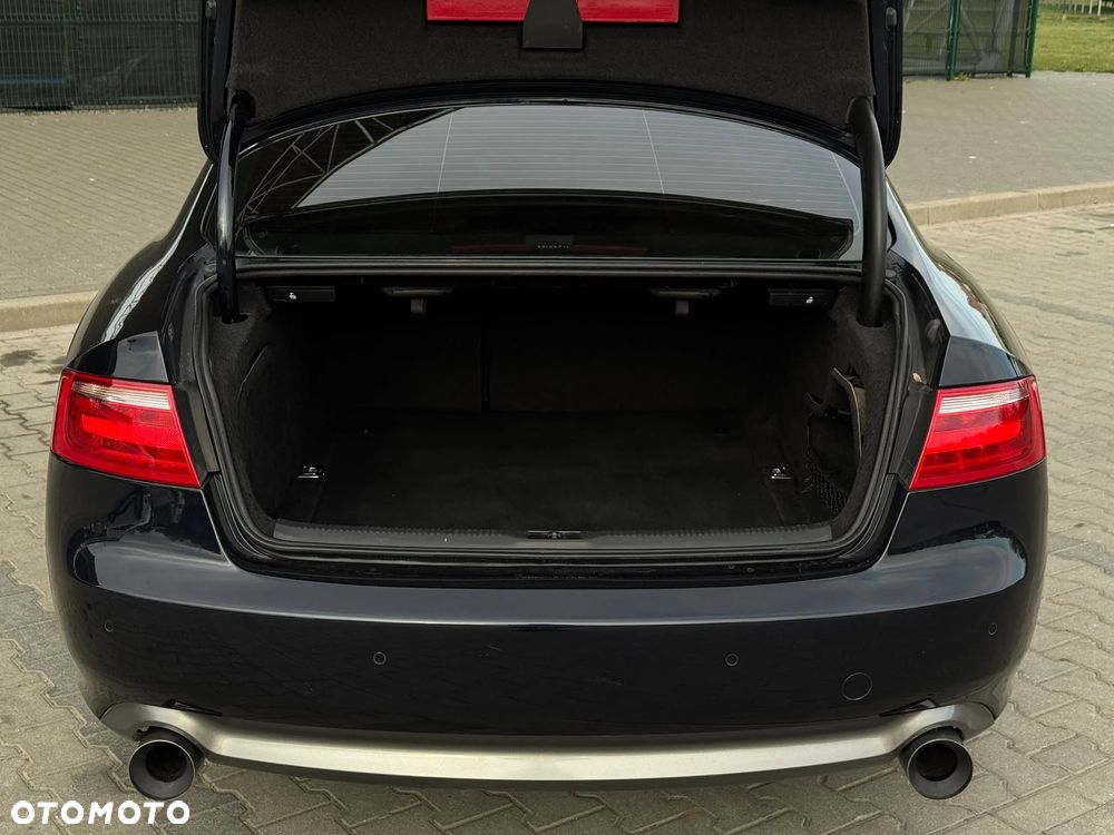 Audi A5 Coupé 3.0 TDI DPF quattro - 22