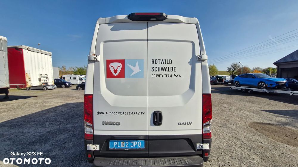 Iveco IS35 - 8