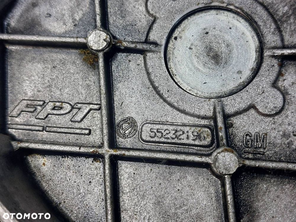 OSŁONA OBUDOWA ROZRZĄDU + POMPA OLEJU FIAT GRANDE PUNTO I 1.3 JTD 55232196 - 3