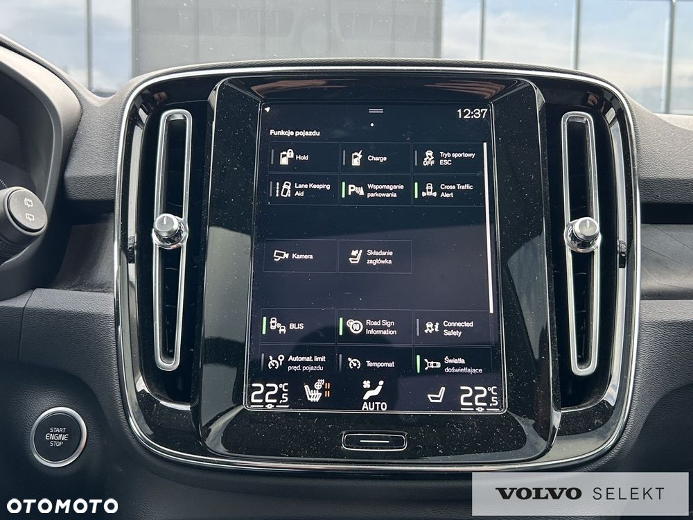 Volvo XC 40 - 19