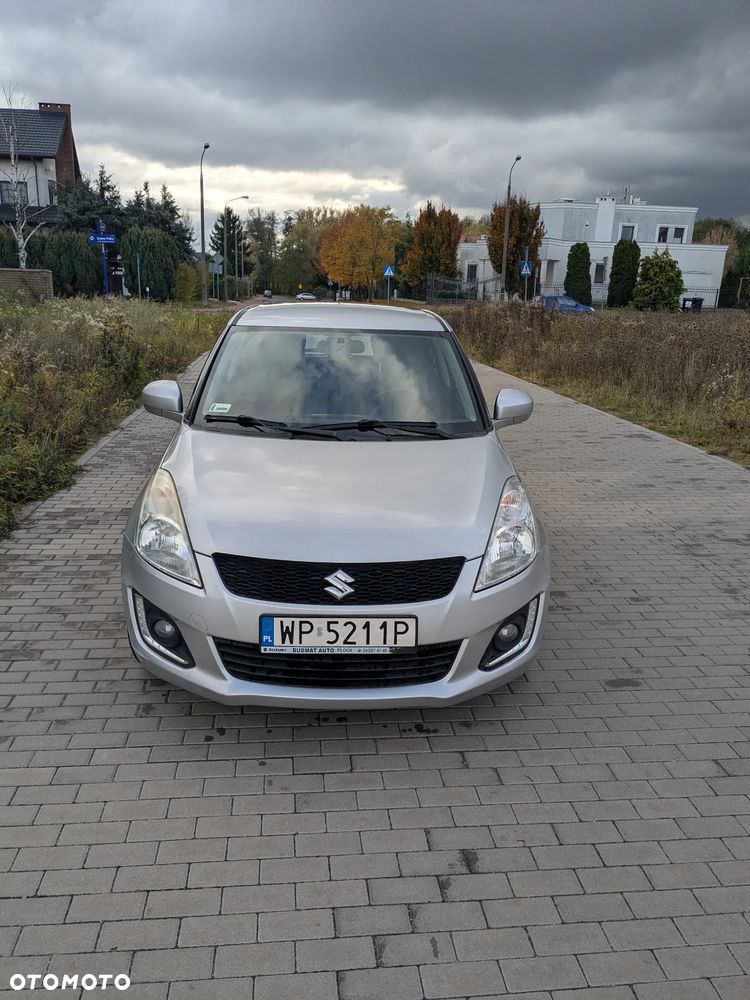 Suzuki Swift 2014 photo 2
