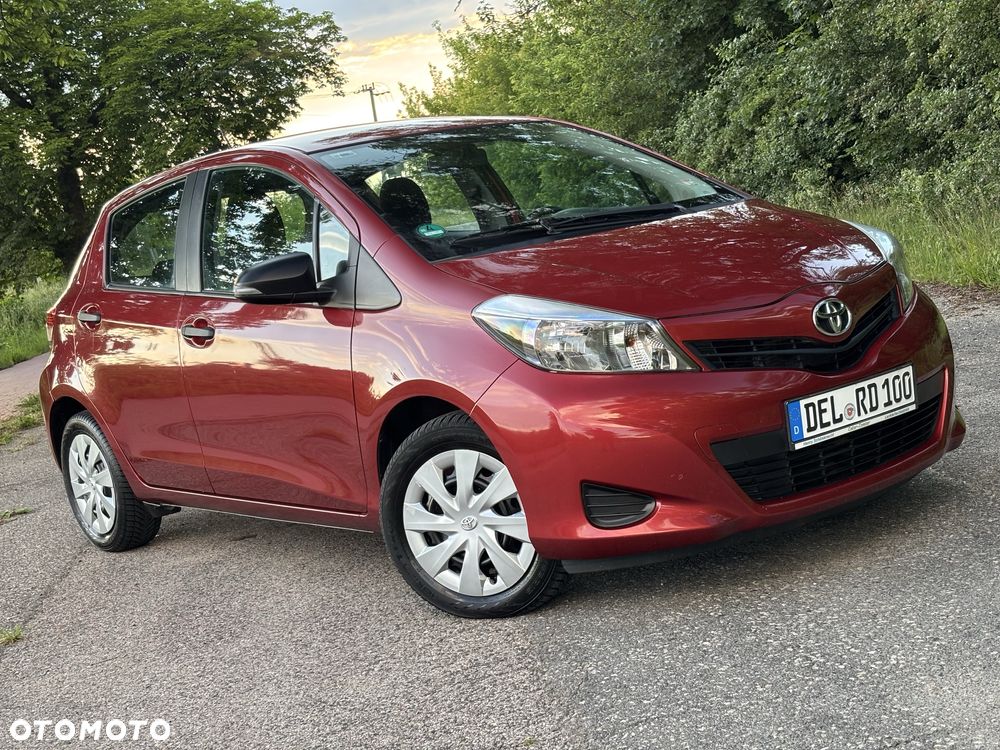 Toyota Yaris - 1
