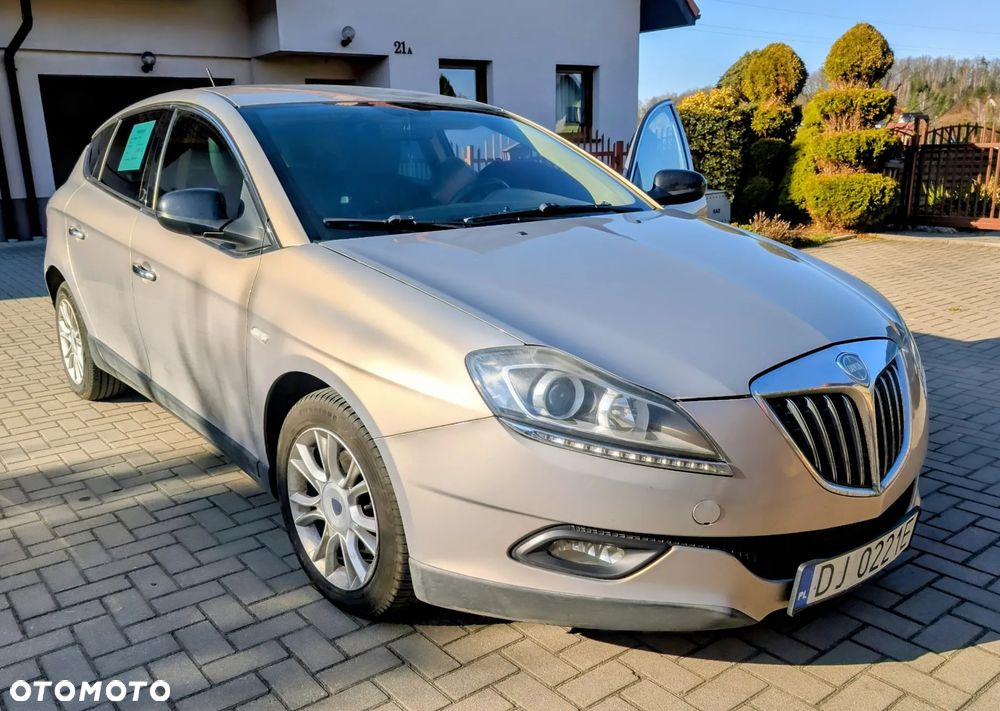 Lancia Delta 1.6 MJ Platino - 1