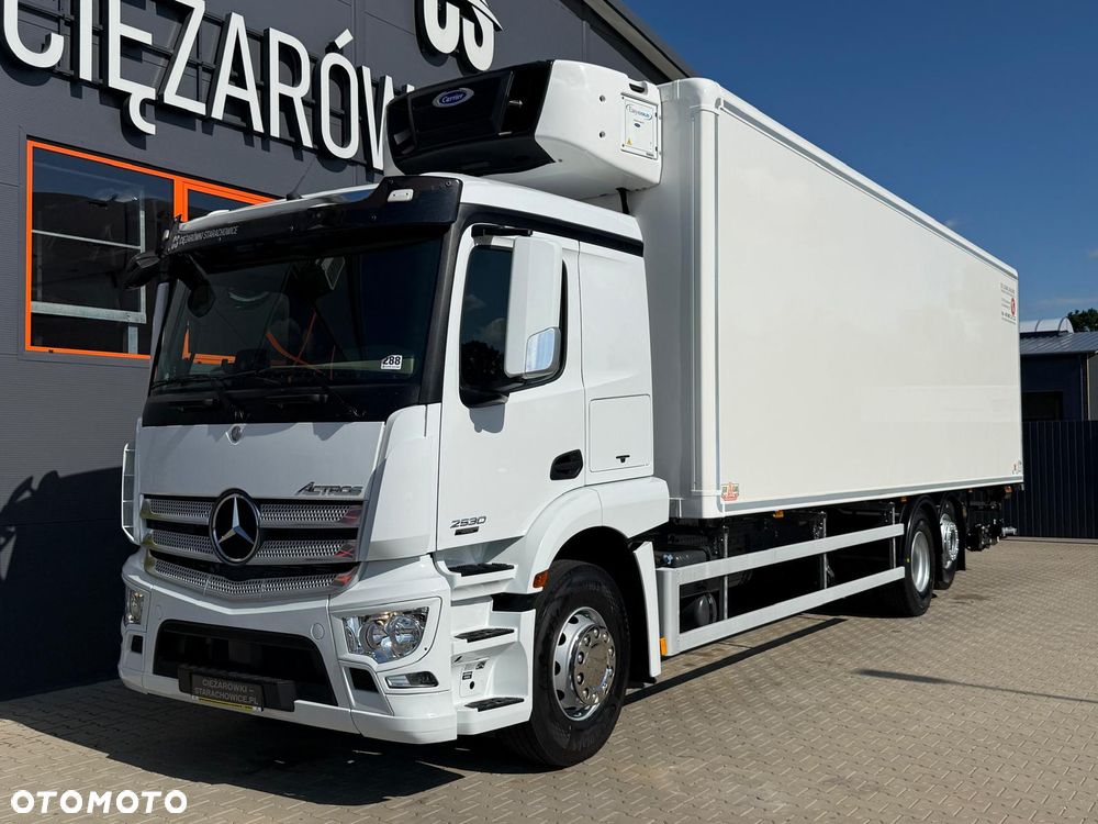 Mercedes-Benz Actros 2530 chłodnia wysoka 260cm // 23 Epal // Klimatyzacja / Kabina sypialna // Świeżo sprowadzony !! // Agregat Carier Supra 1150 Mt // kühlkoffer, refrigerated box, fridge