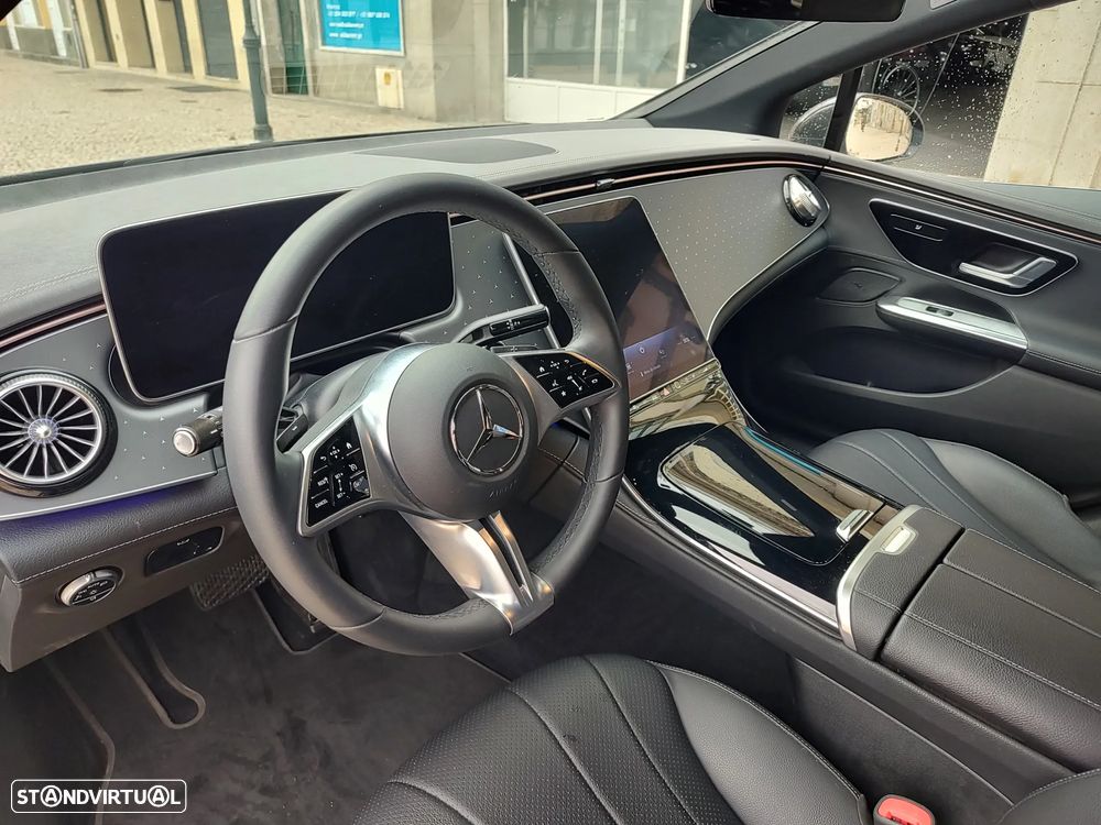 Mercedes-Benz EQE 350 - 15