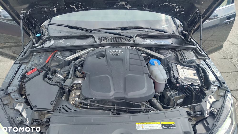 Audi A4 Avant 2.0 TDI DPF S line Sportpaket - 28