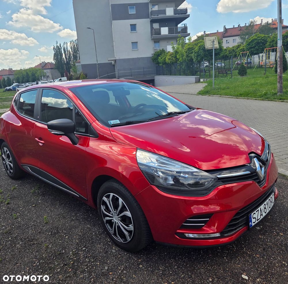 Renault Clio 1.2 16V Limited Plus - 2