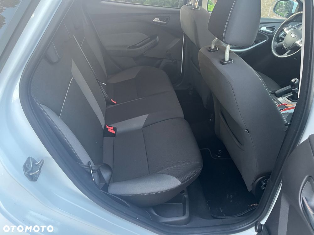 Ford Focus SW 1.0 EcoBoost S&S - 10